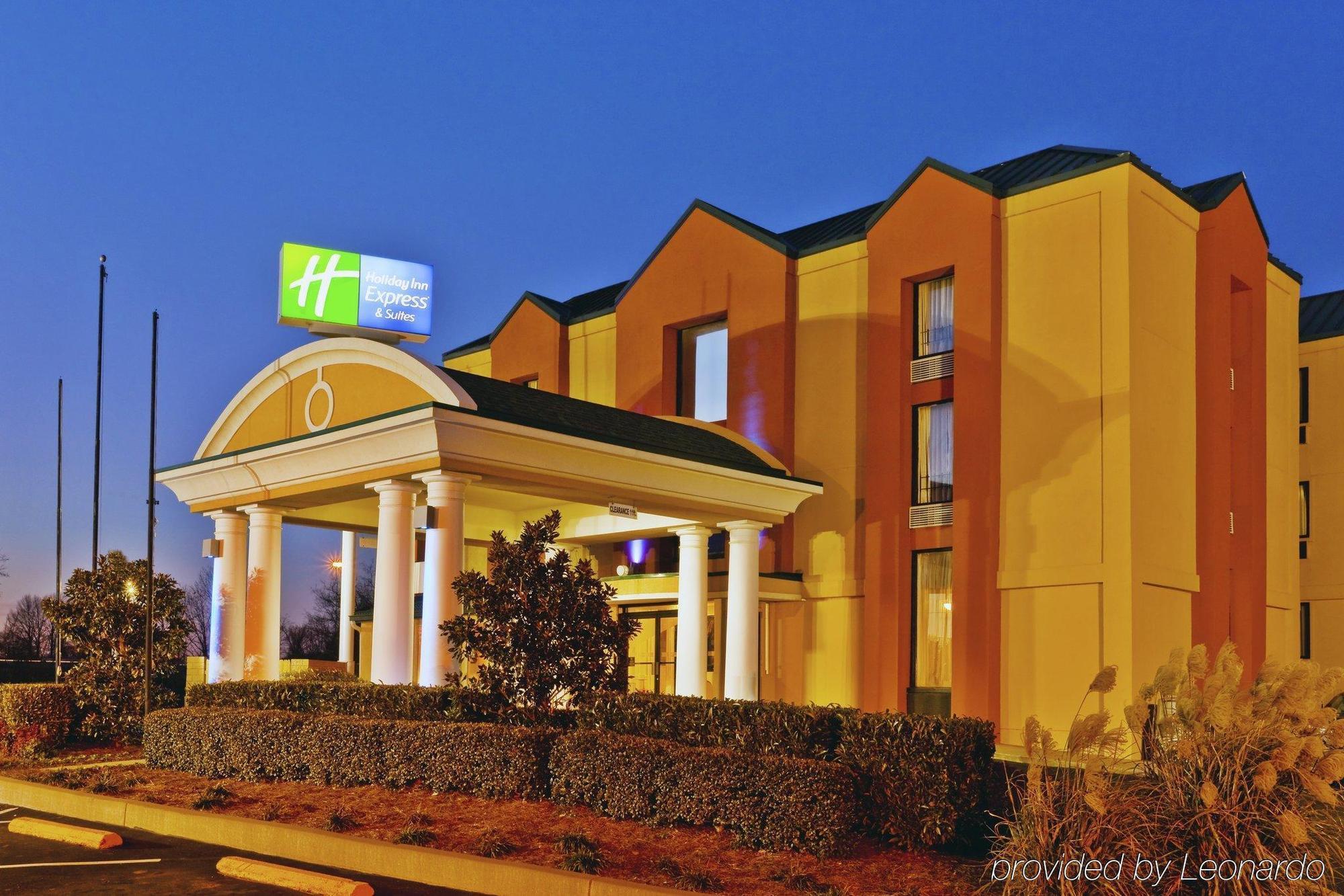 Holiday Inn Express & Suites Nashville-I-40 & I-24 Exteriör bild